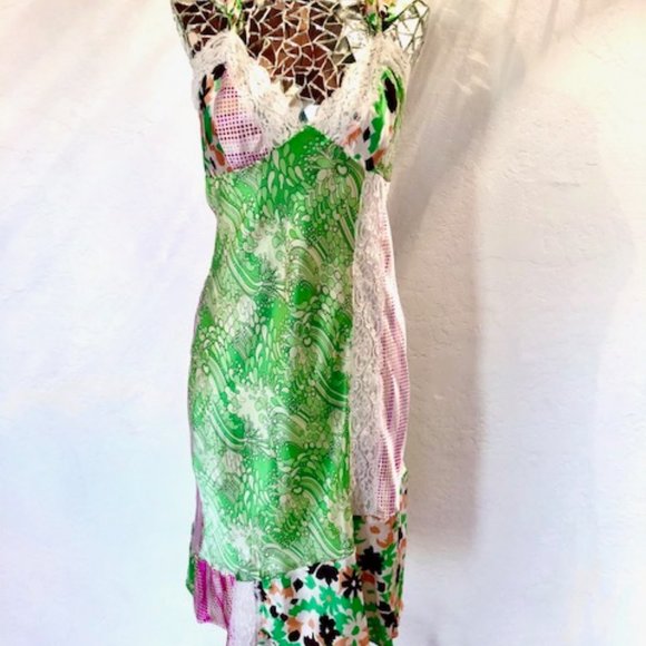poleci dress